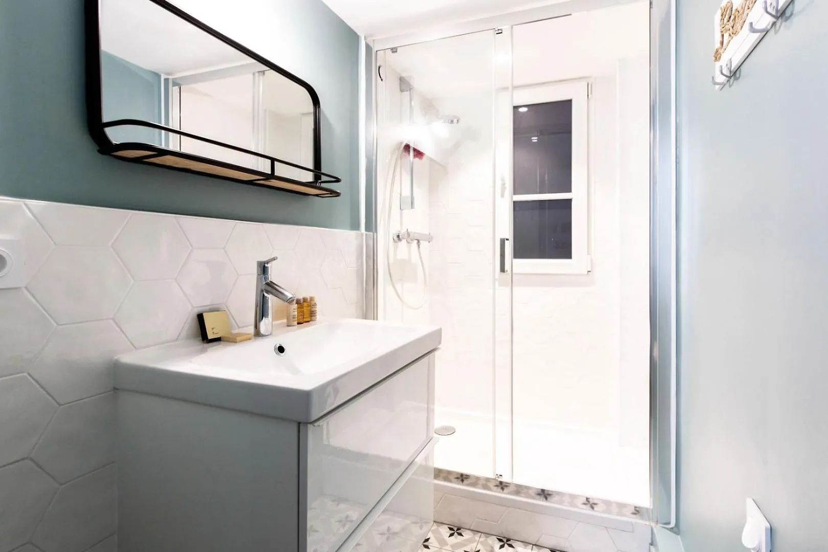 Elegant Appartement Familial A Parijs